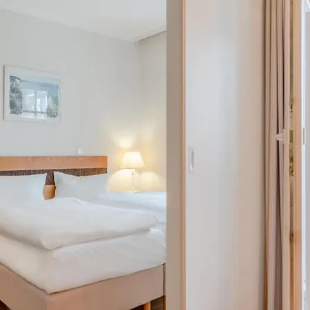 Apartment Seepark Mit Ahoi Badewelt & Balkon Sellin (Rugen)