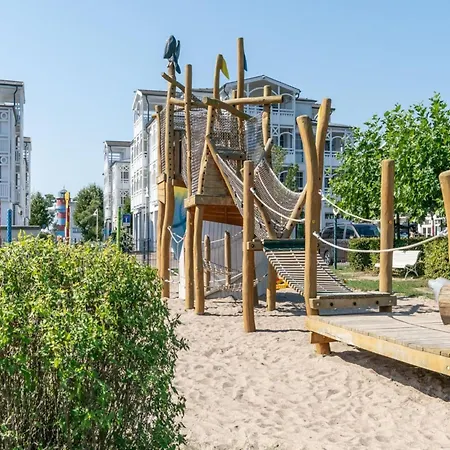 Seepark Mit Ahoi Badewelt & Balkon Apartment Sellin (Rugen)