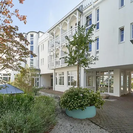 Apartment Seepark Mit Ahoi Badewelt & Balkon Sellin (Rugen)